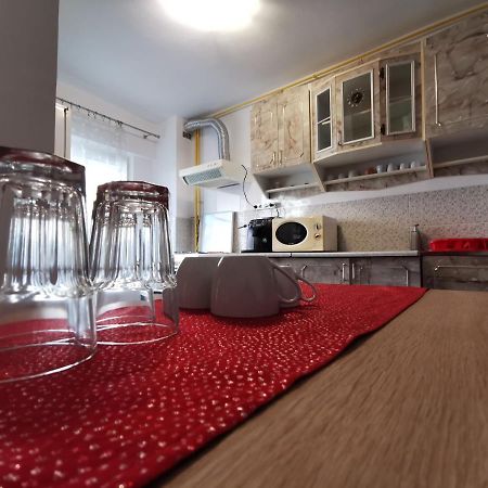 Apartament Vrevents Deva Buitenkant foto