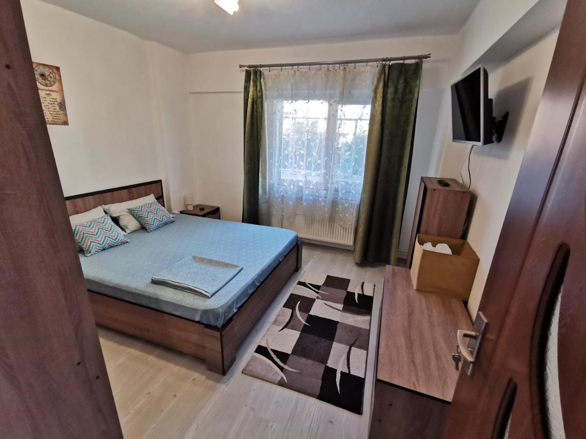Apartament Vrevents Deva Buitenkant foto